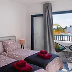La Nina Bonita Tatil Evi *