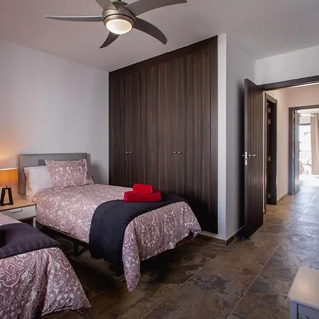 La Nina Bonita * Playa Blanca (Lanzarote)